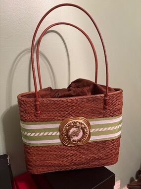 Bosom Buddy Bag